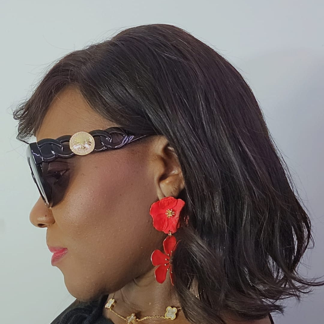 TRENDY SQUARE SUNGLASSES