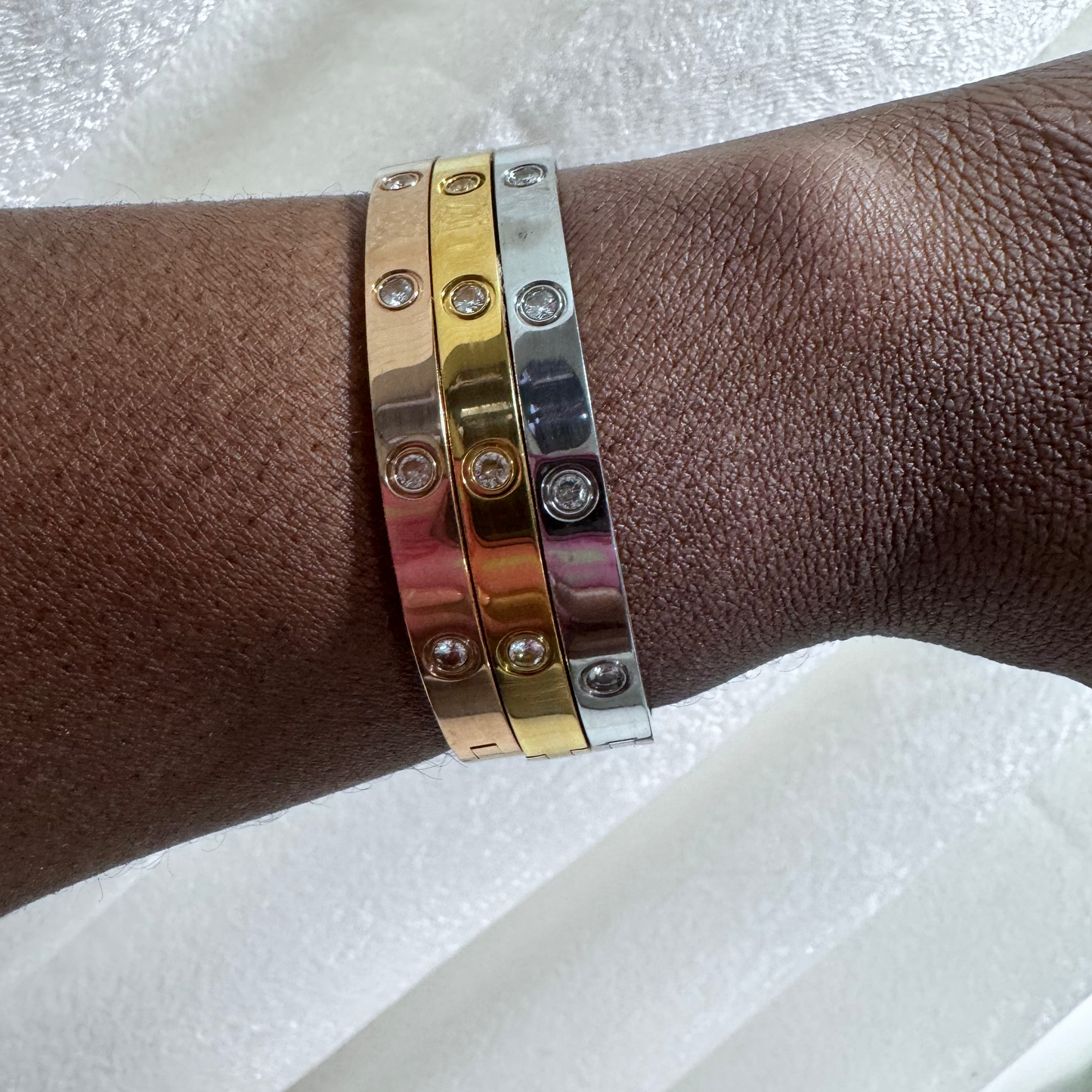 STAINLESS STEEL CUBIC ZICRONIA BRACELET