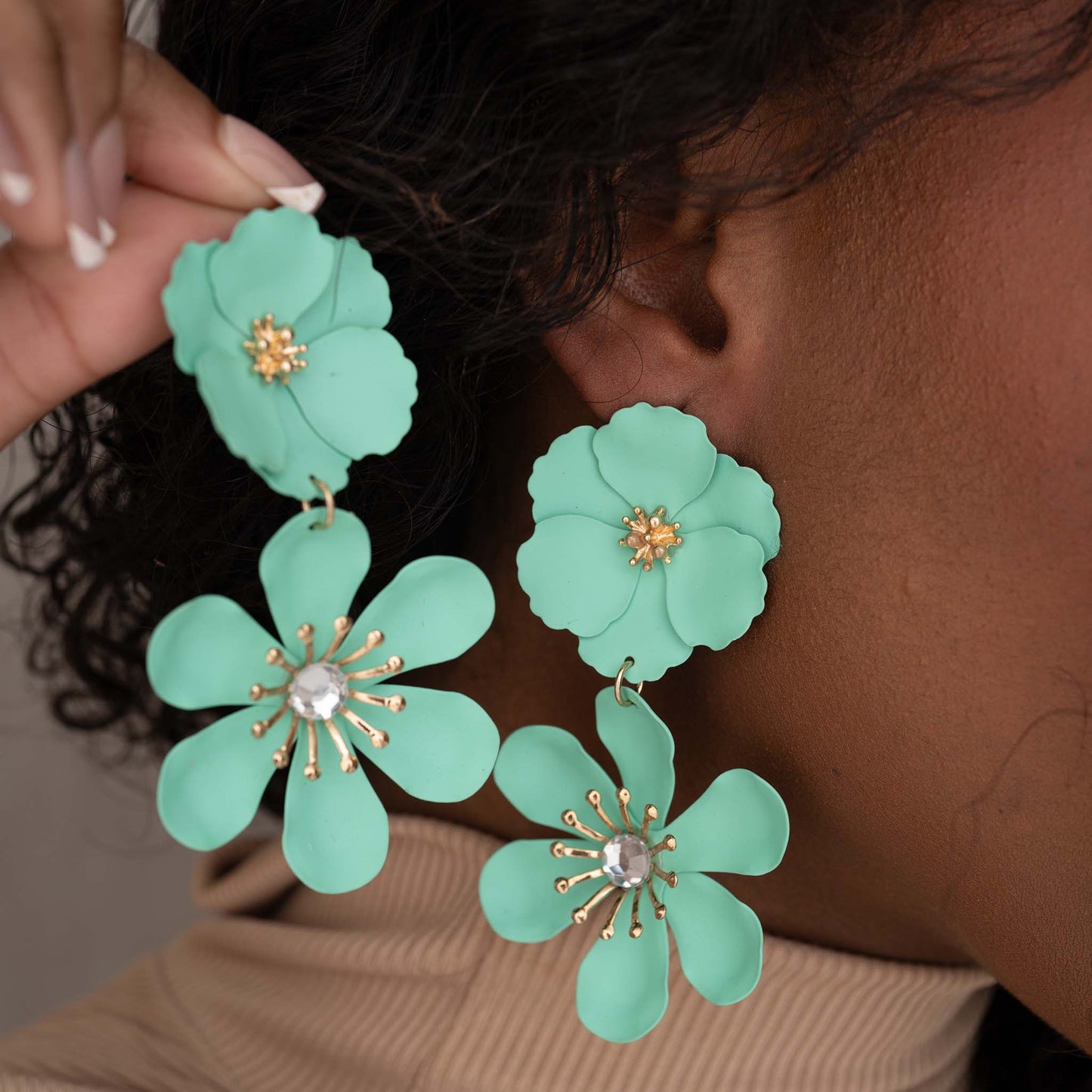 LAYERED FLORAL PETAL DROP EARRING SWP LOOK 020