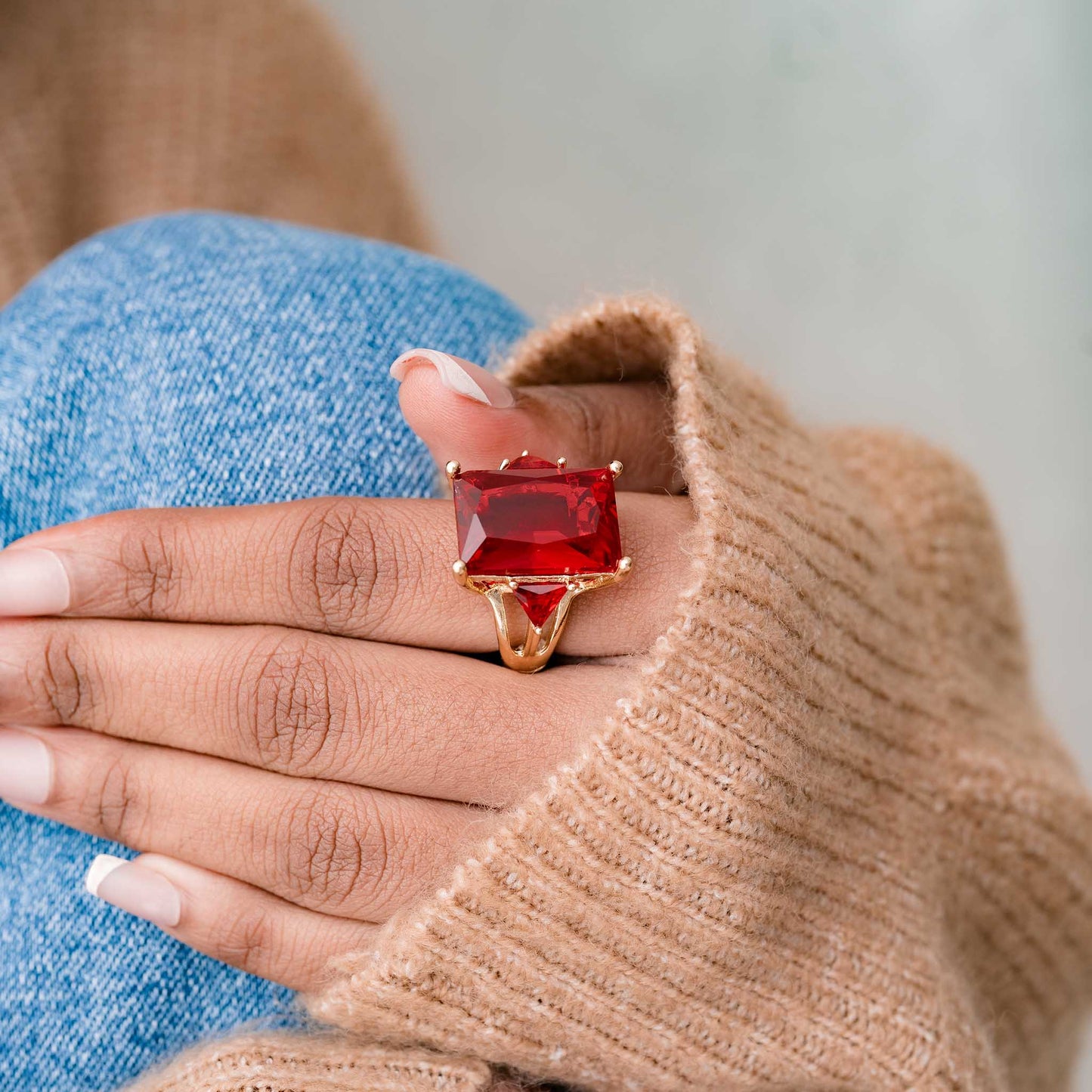 LARGE COLORED STONE STATEMENT RING SWP LOOK 030