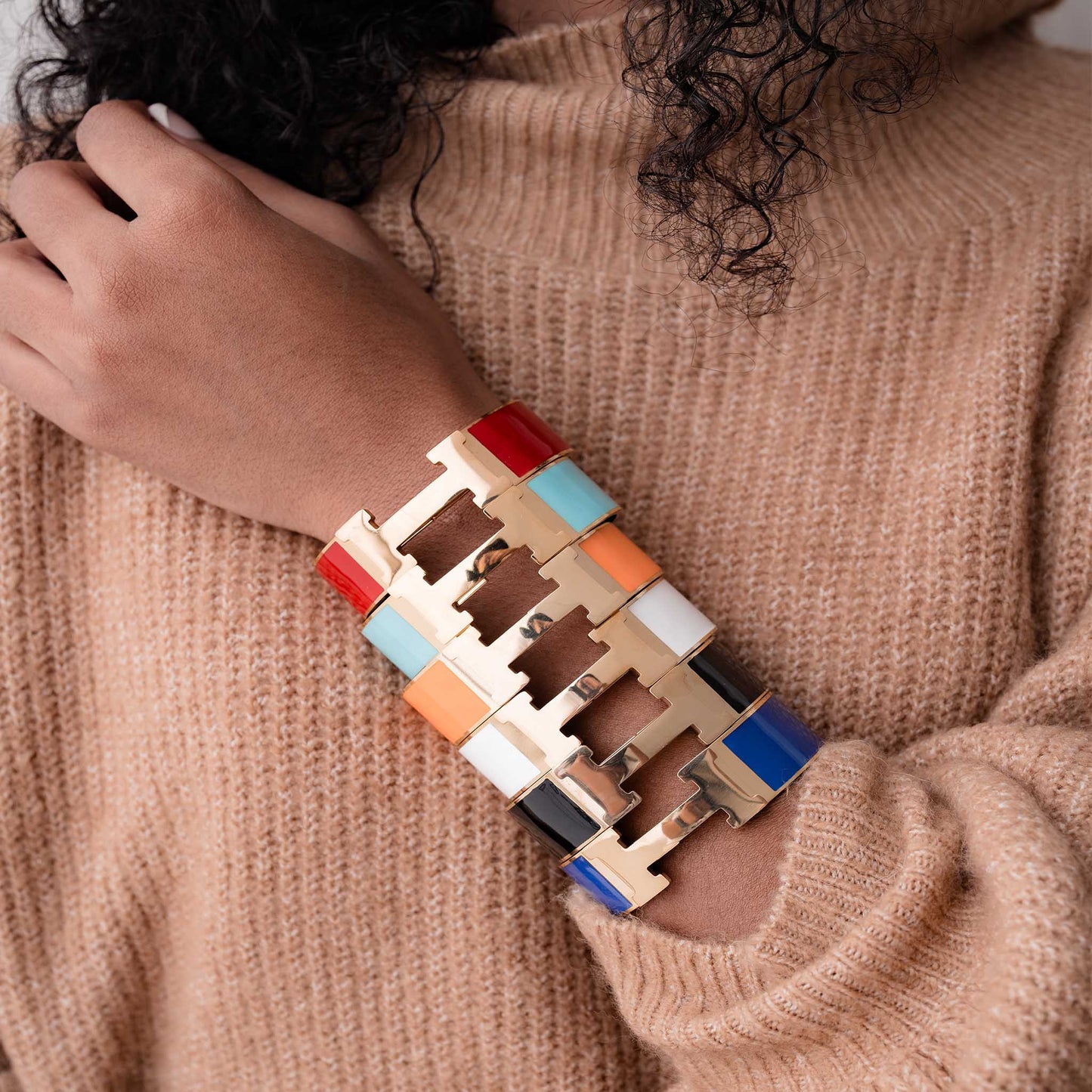 JUMBO H INSPIRED BRACELET SWP LOOK 010