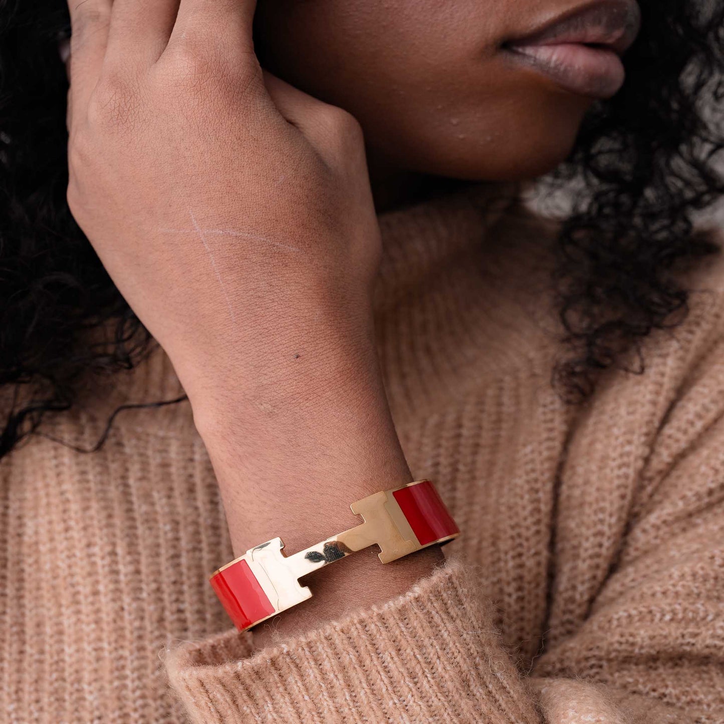 JUMBO H INSPIRED BRACELET SWP LOOK 010