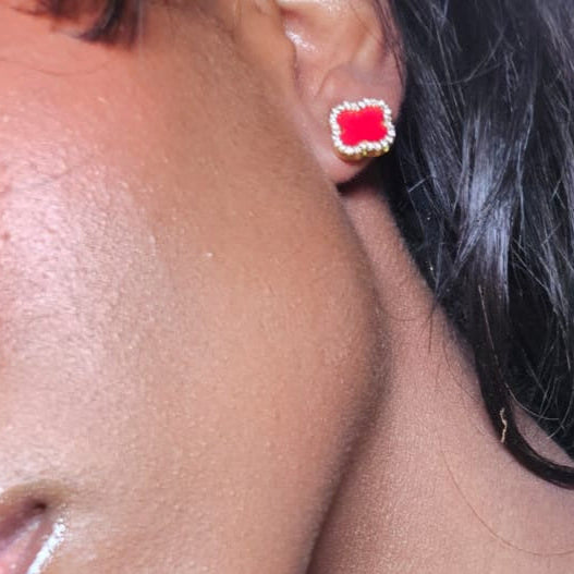 CLOVER EARRINGS