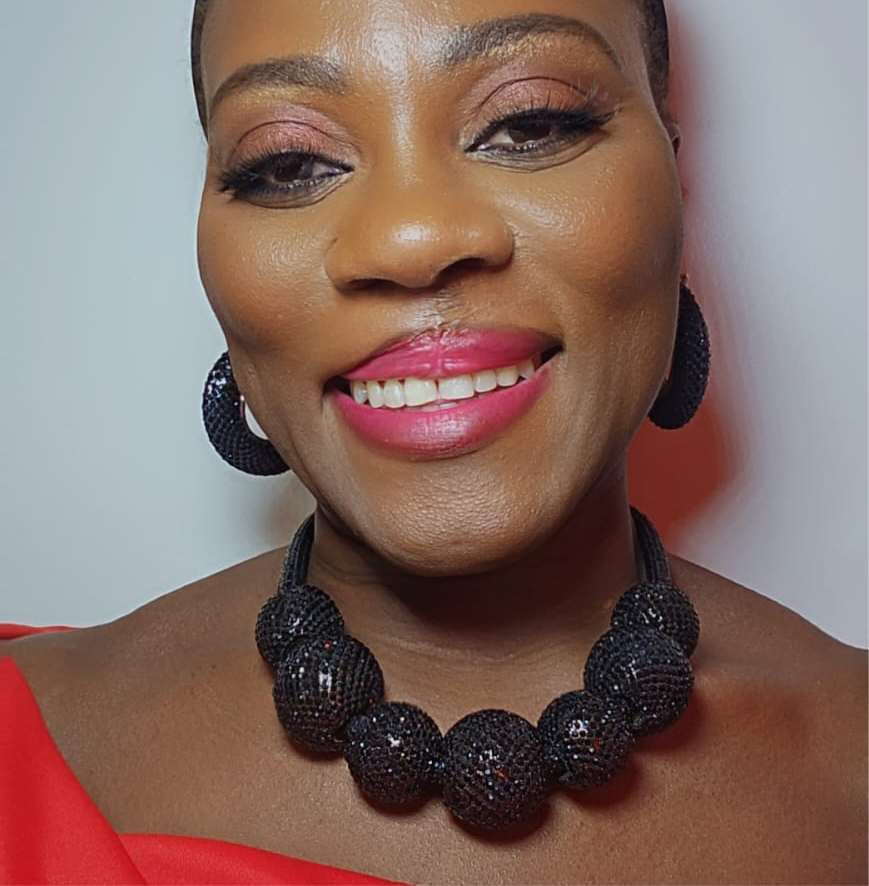 RHINESTONE BALL DESIGN EARRING SET.