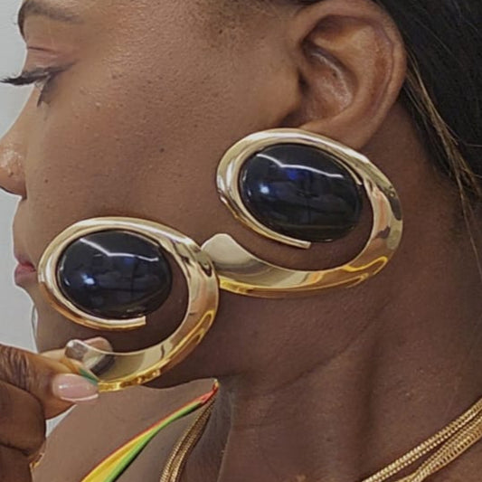 VINTAGE PUNK SWIRL BLACK AND GOLD EARRING