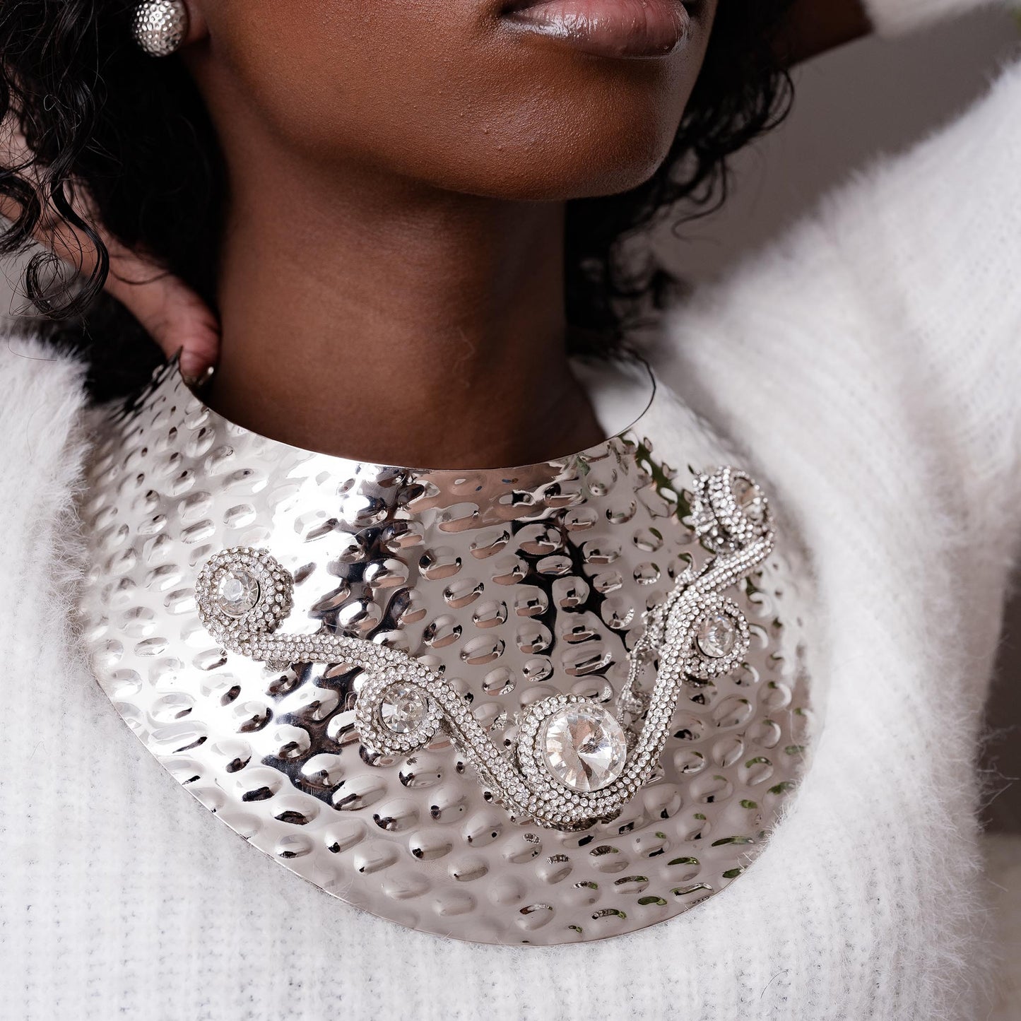 CHUNKY EGYPTIAN STYLE CHOKER NECKLACE SWP LOOK 050