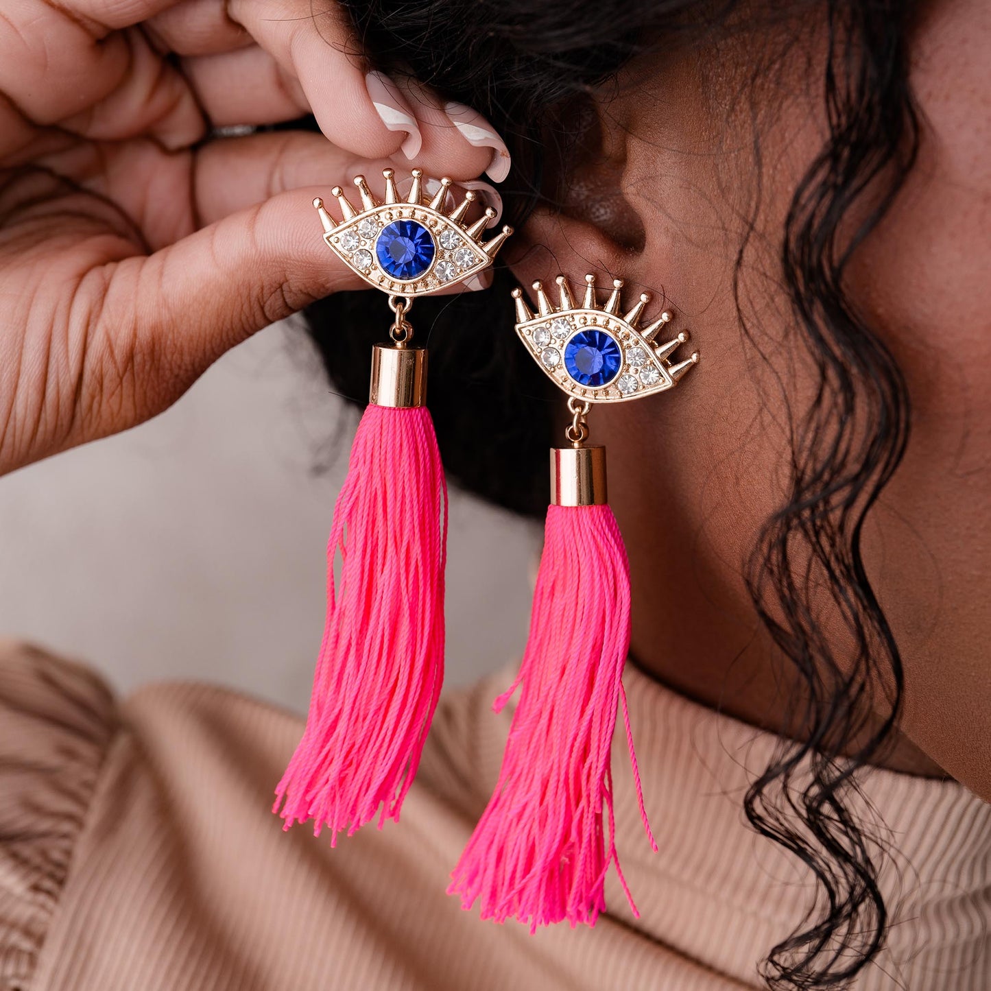 THIRD EYE TASSLE EARRING SWP LOOK 022