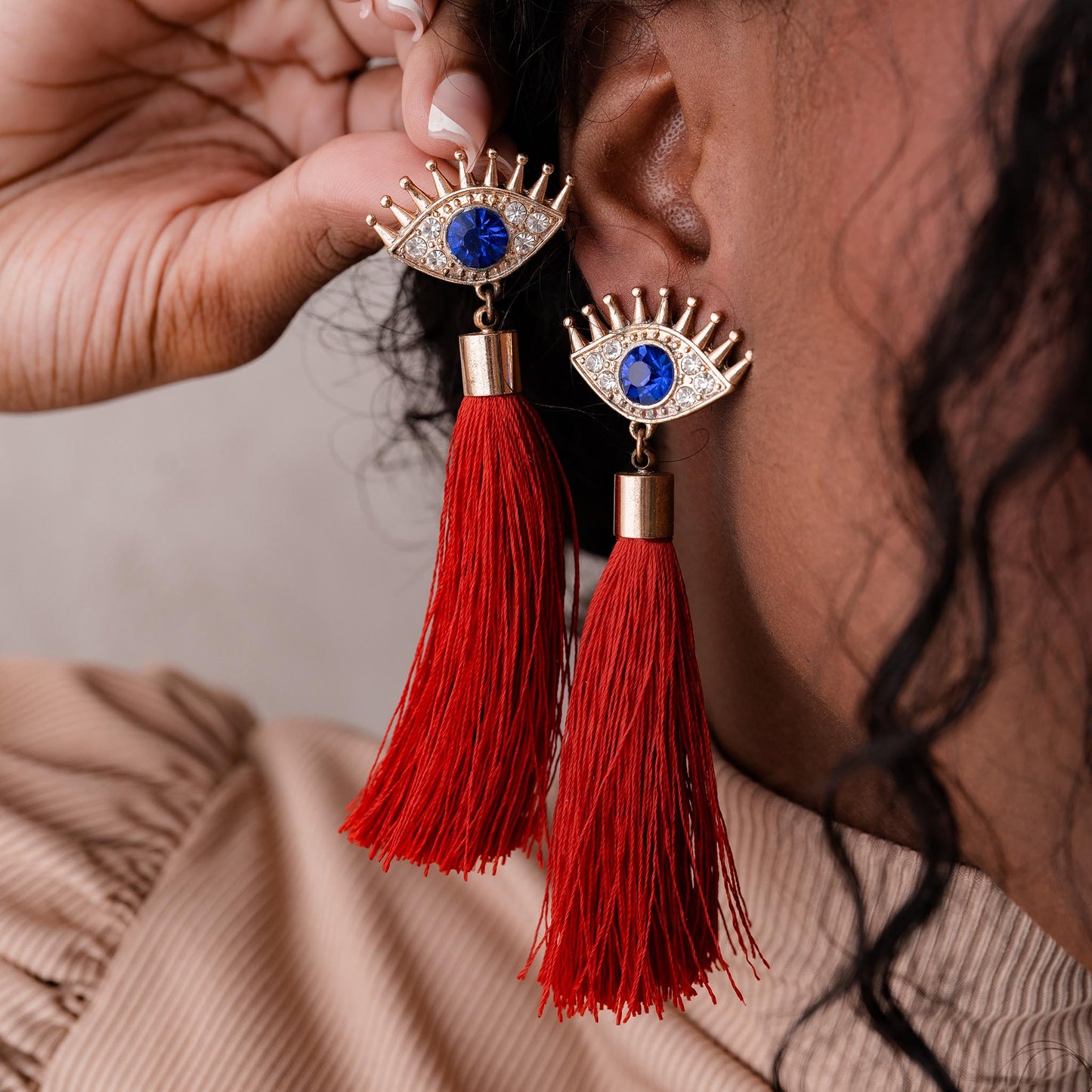 THIRD EYE TASSLE EARRING SWP LOOK 022